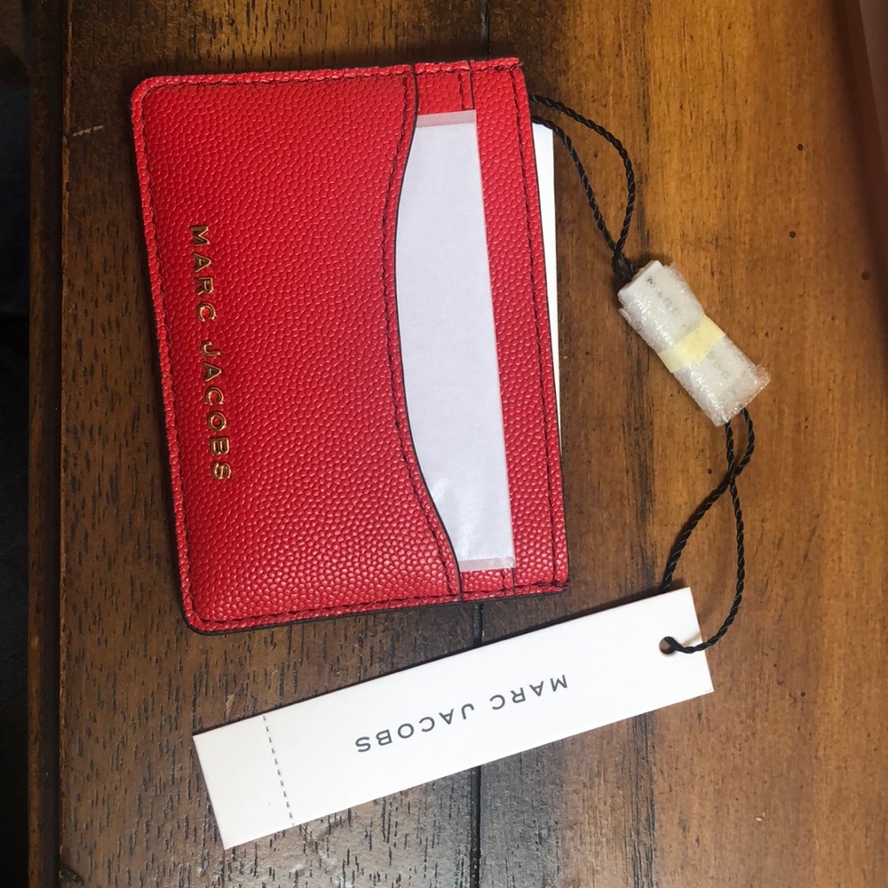 Marc Jacobs cardholder. New with tags.
